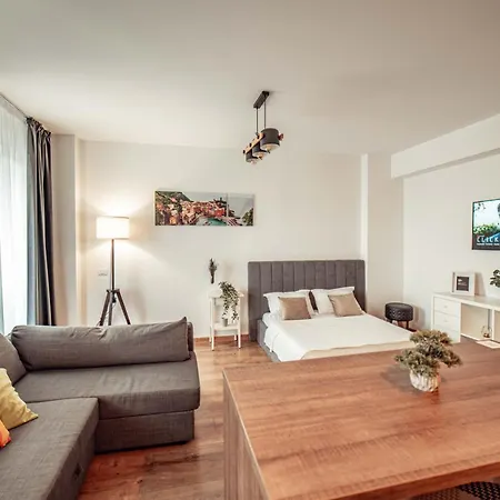 Cozy Apartments At Q Residence - Palas Mall Iasi Exterior photo